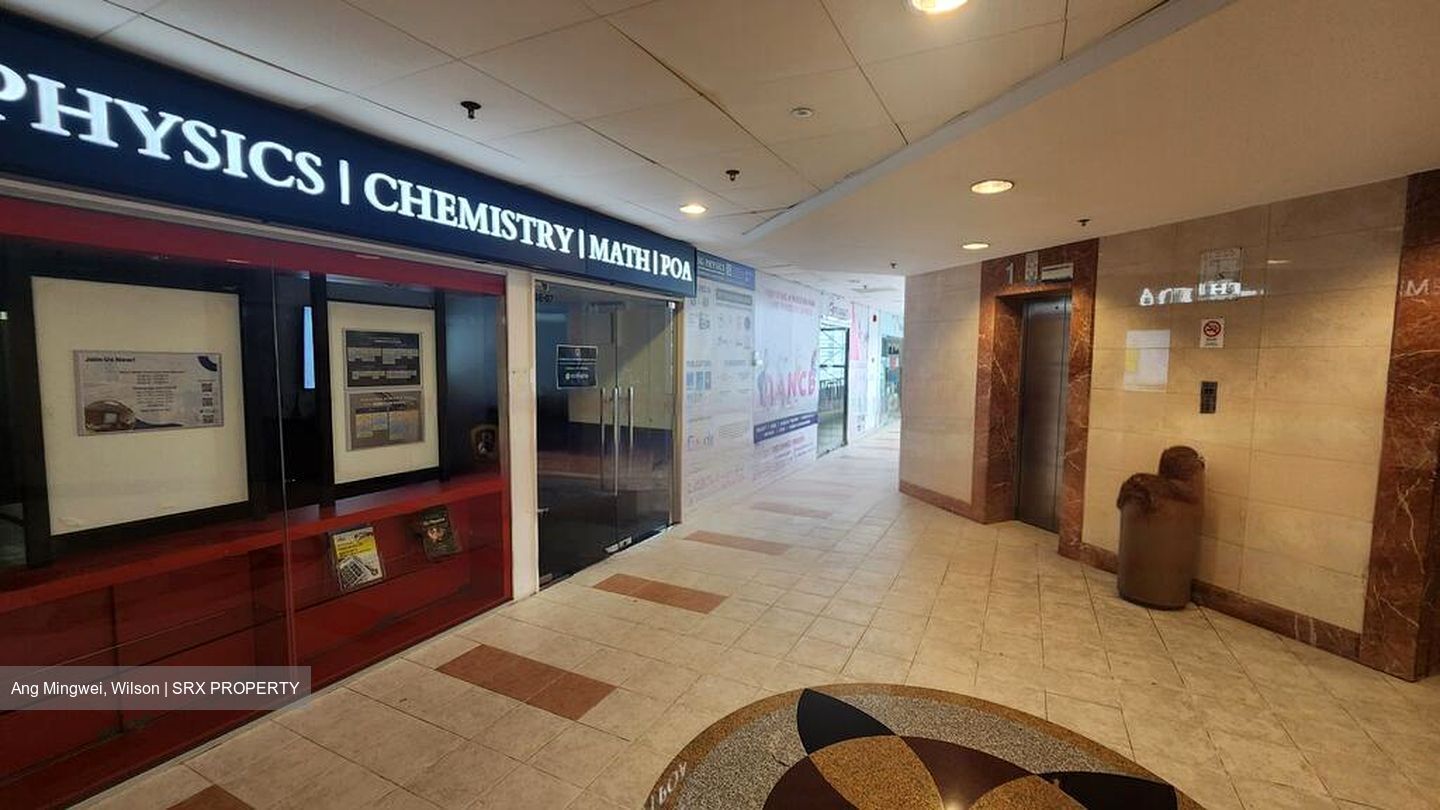 Parkway Centre (D15), Office #451344231
